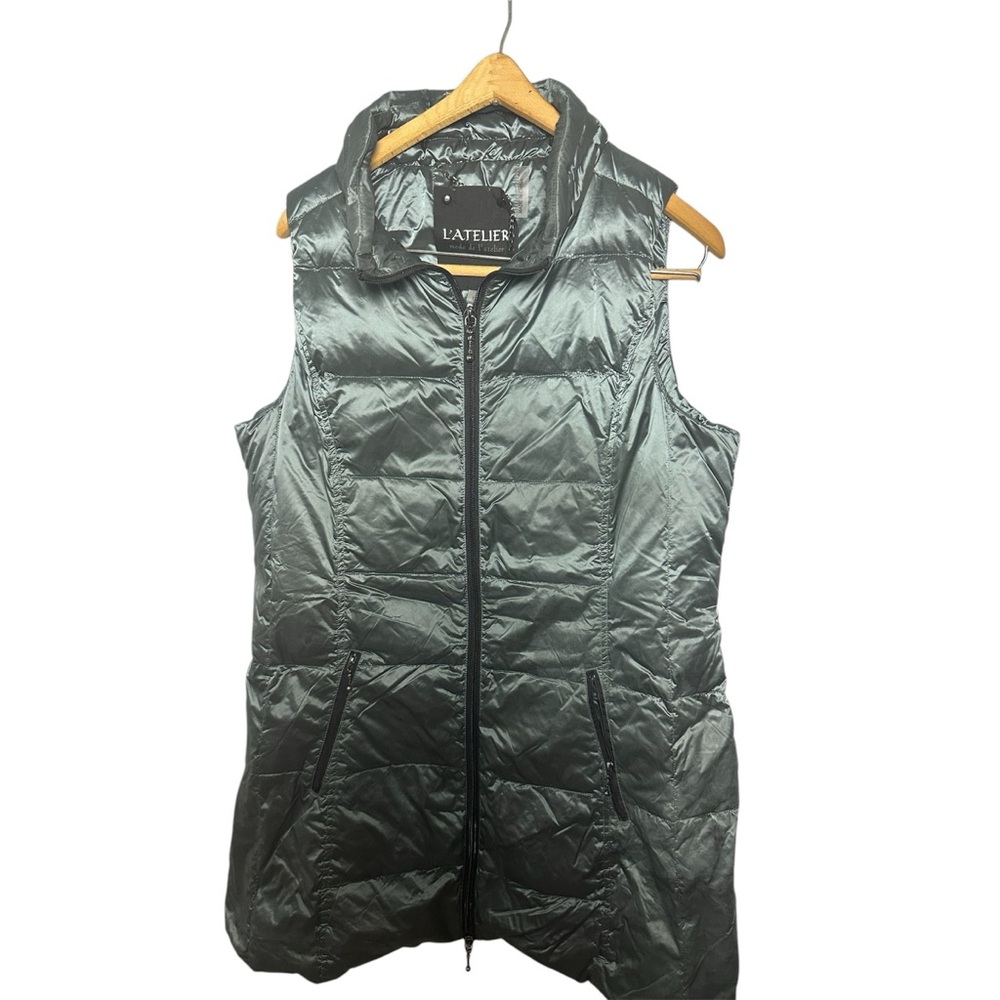 Gray Quilted Sleeveless Vest with Stand-Up Collar L